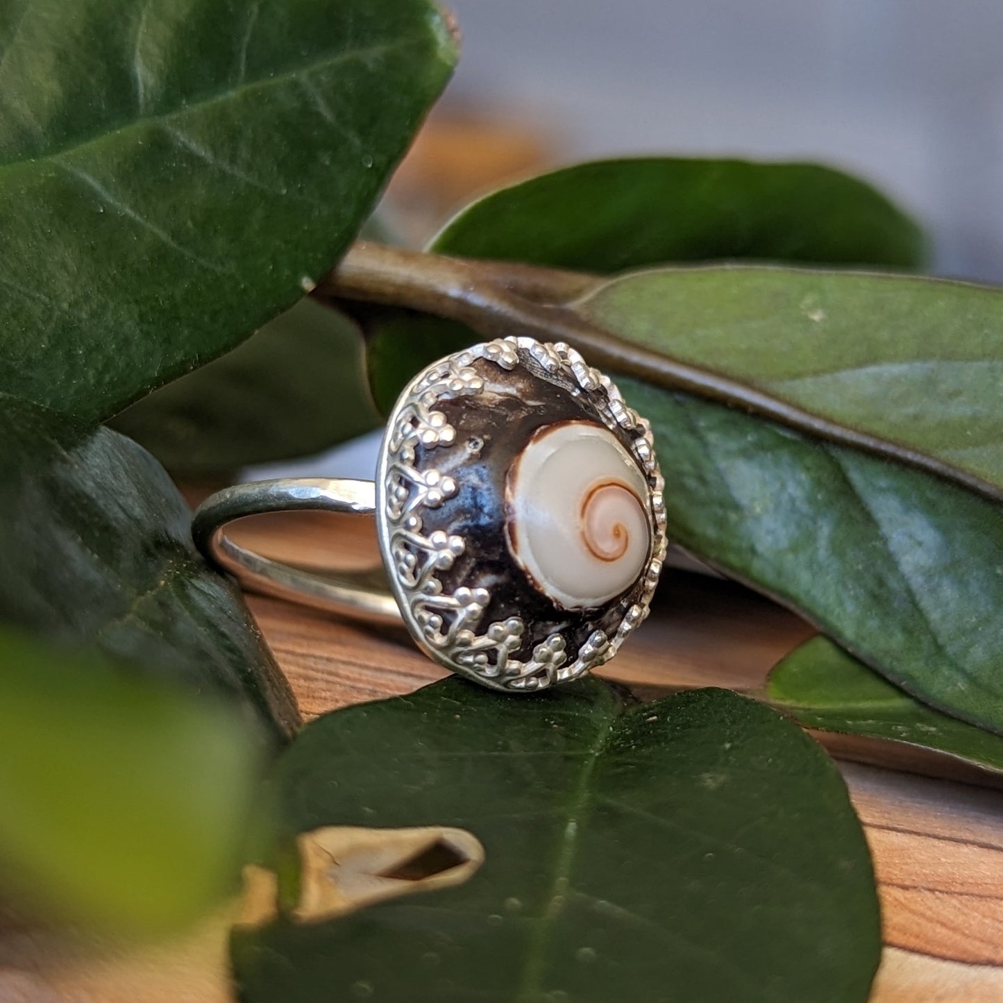 Swirl Fragment Ring