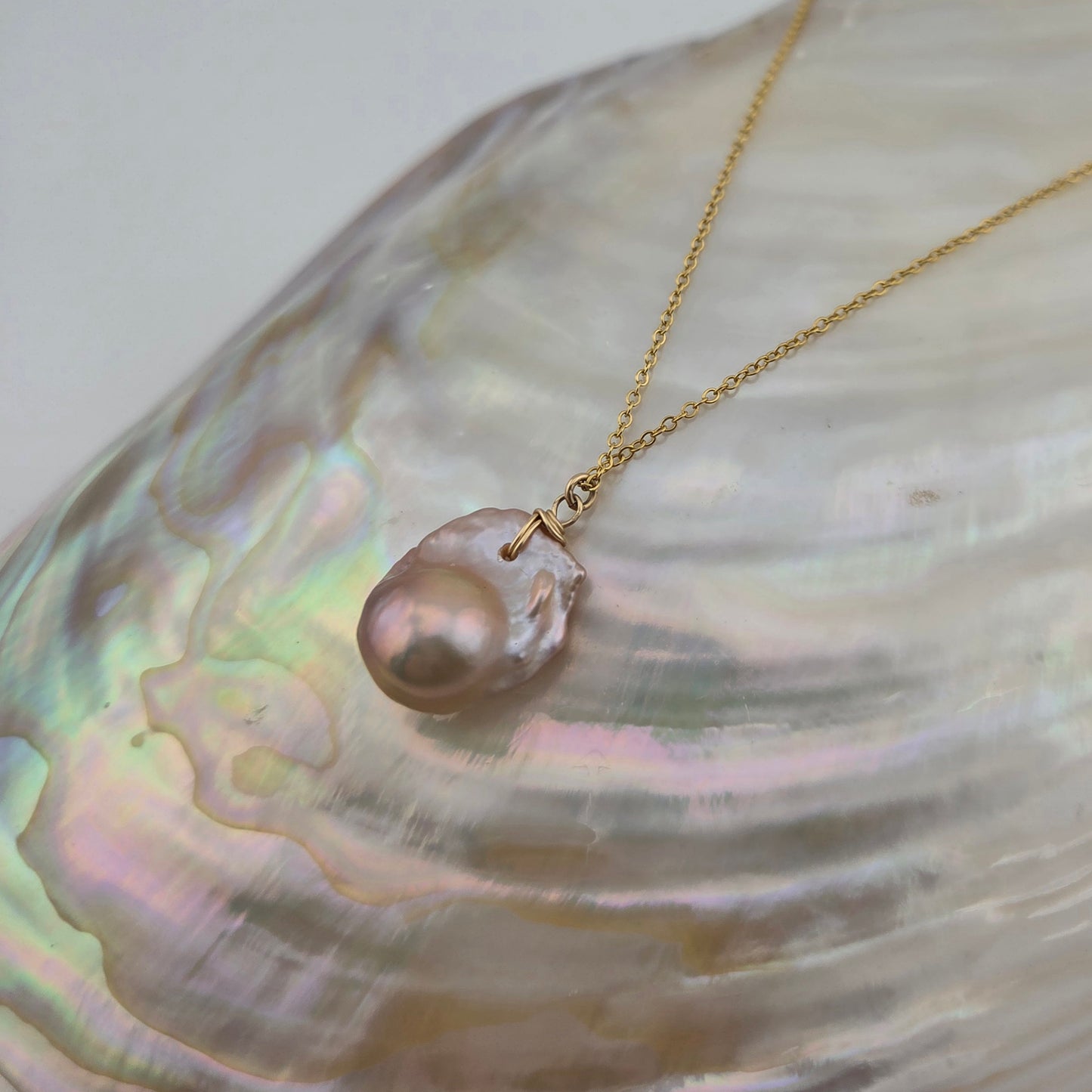 Flameball Pearl Necklace